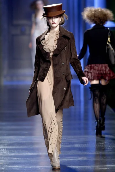 Look 31